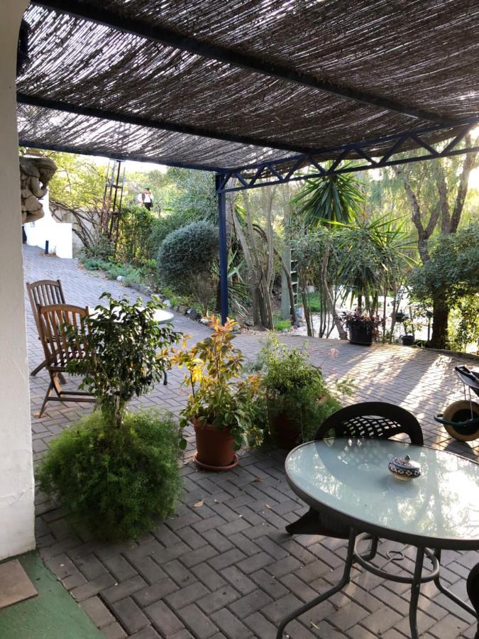 Finca El Rio, The Studio Self Catering With Pool And Hydrotherapy Jacuzzi Set In Beautiful Gardens, Guaro Exteriör bild