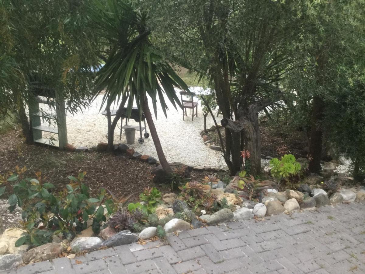 Finca El Rio, The Studio Self Catering With Pool And Hydrotherapy Jacuzzi Set In Beautiful Gardens, Guaro Exteriör bild